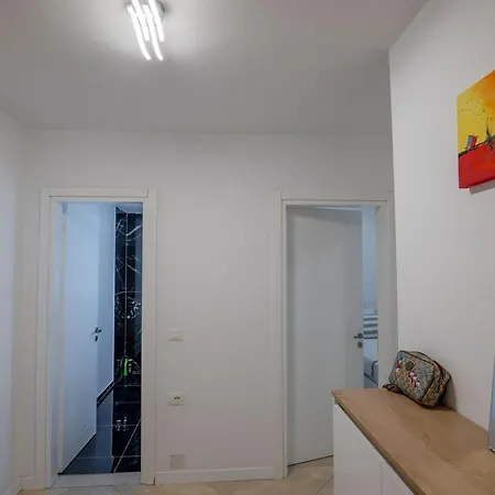 Krista Apartment