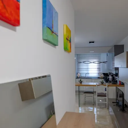 Krista Apartment